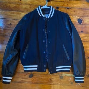 Levi’s women’s varsity bomber jacket navy blue